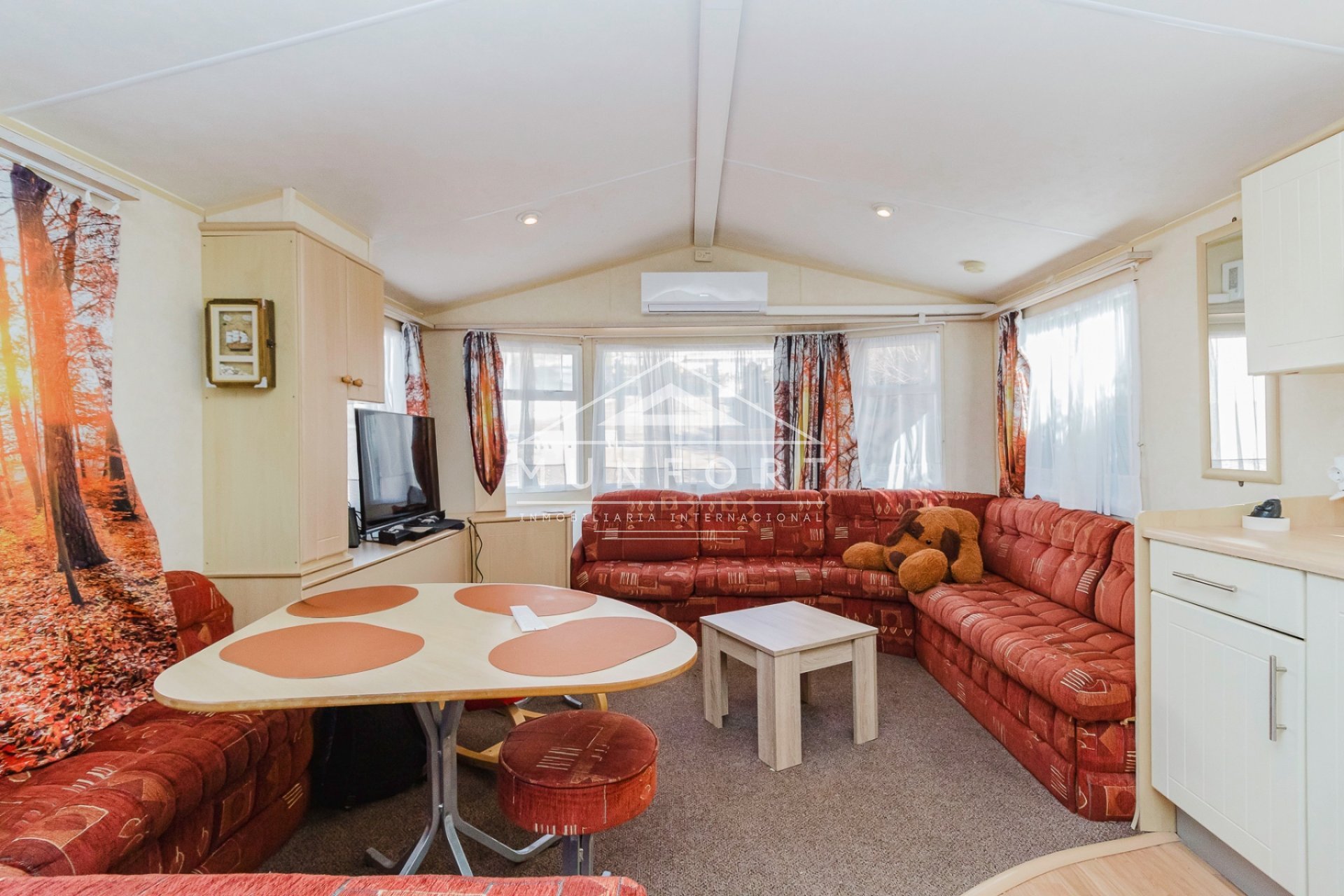 Resale - Villas -
Fortuna