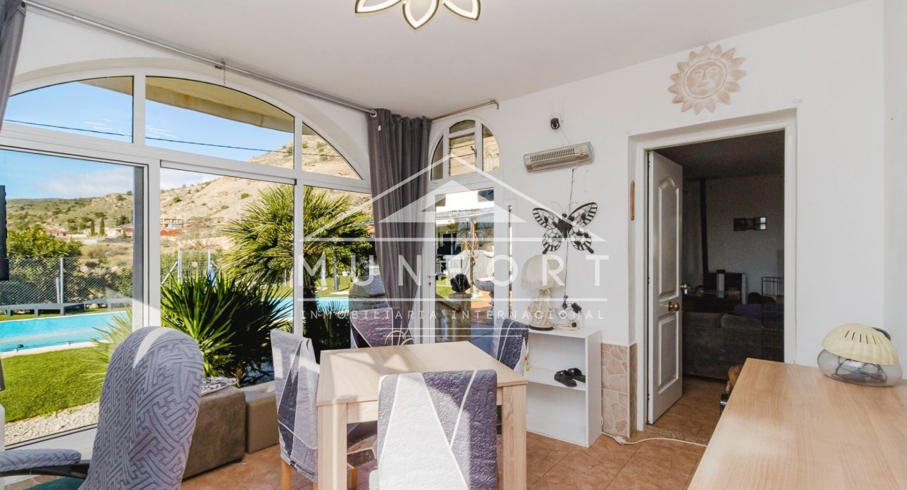 Resale - Villas -
Fortuna