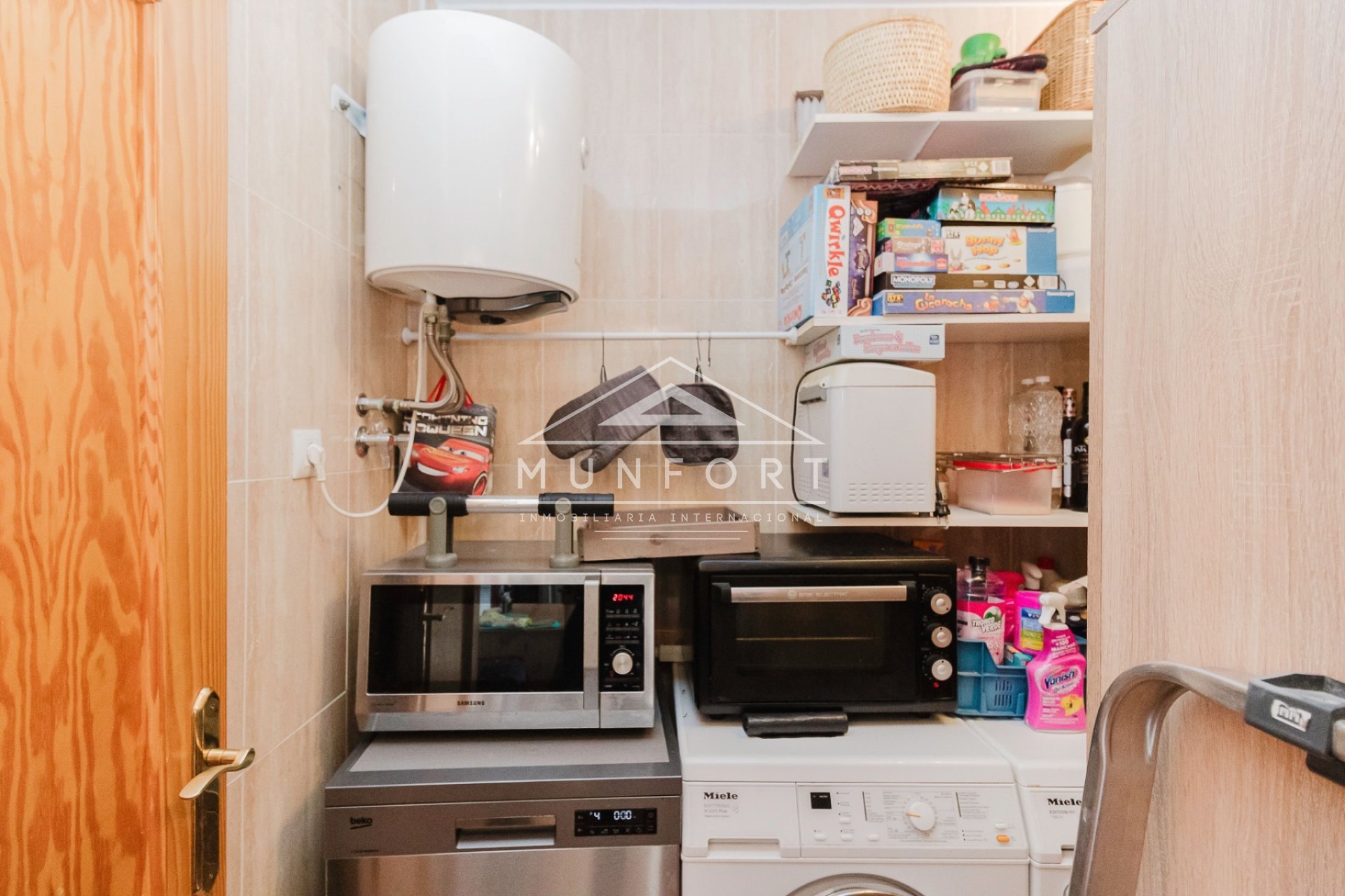 Resale - Villas -
Fortuna