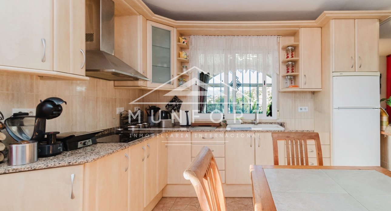 Resale - Villas -
Fortuna