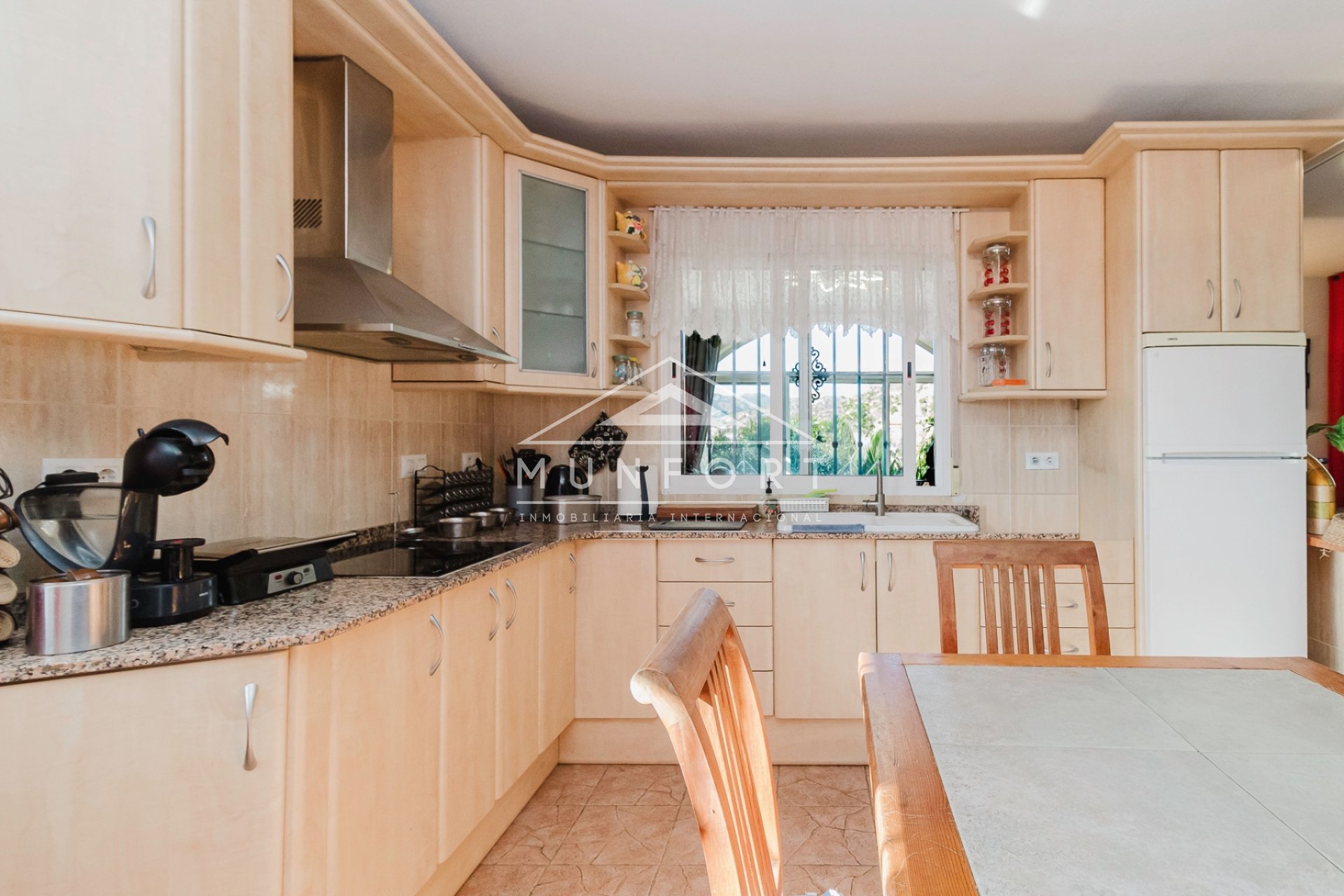 Resale - Villas -
Fortuna