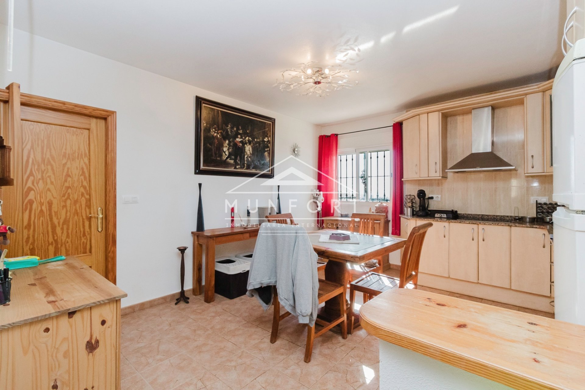 Resale - Villas -
Fortuna