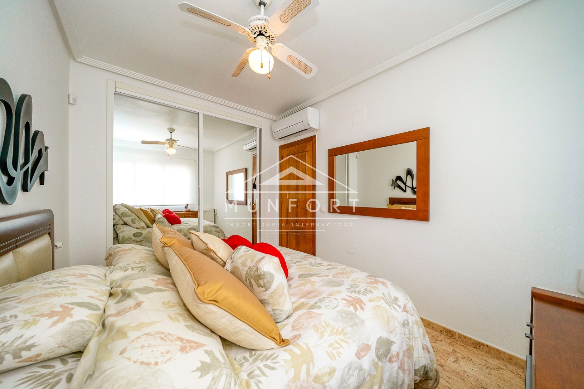 Resale - Villas -
Guardamar del Segura - El Raso - Guardamar del Segura