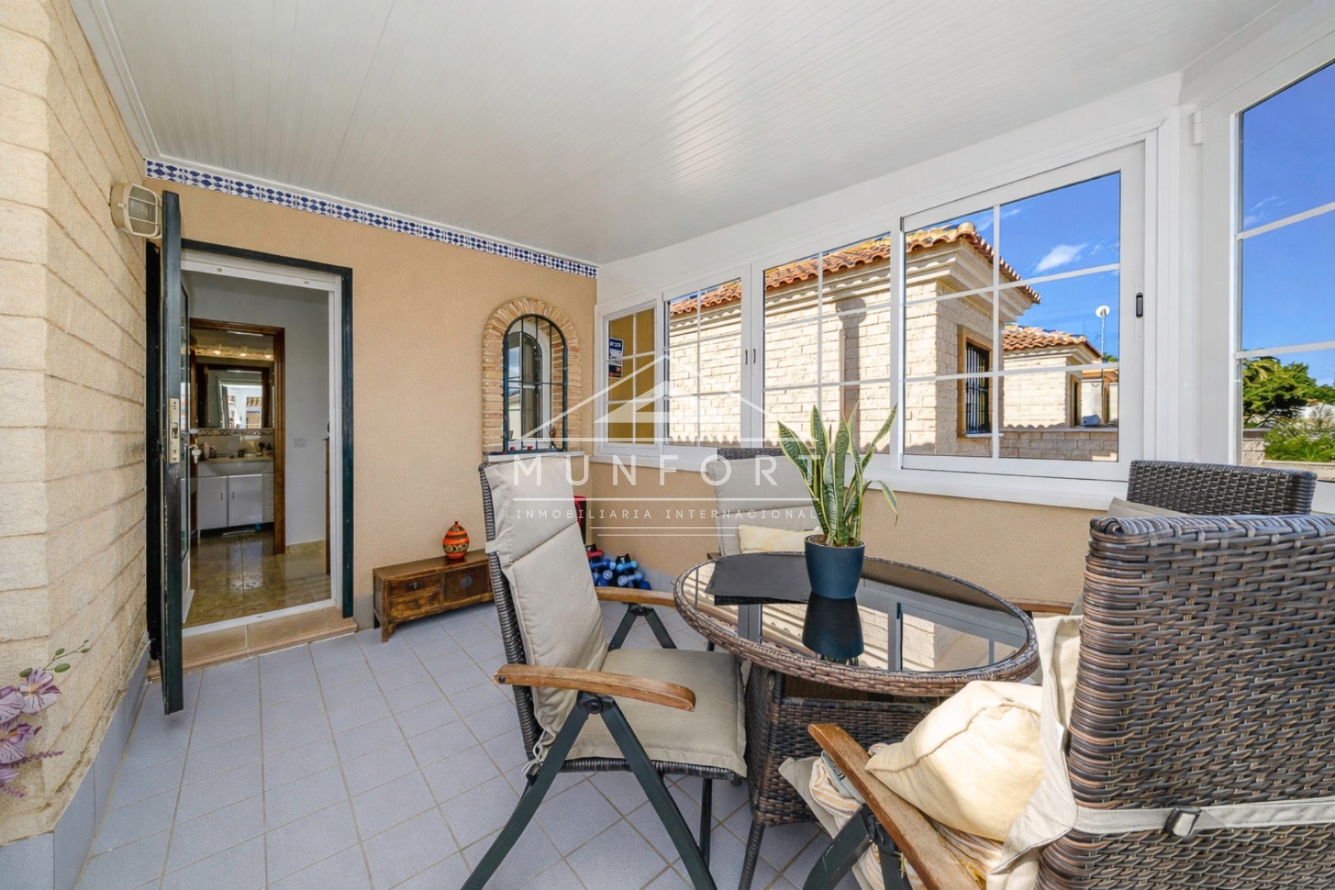 Resale - Villas -
Guardamar del Segura - El Raso - Guardamar del Segura