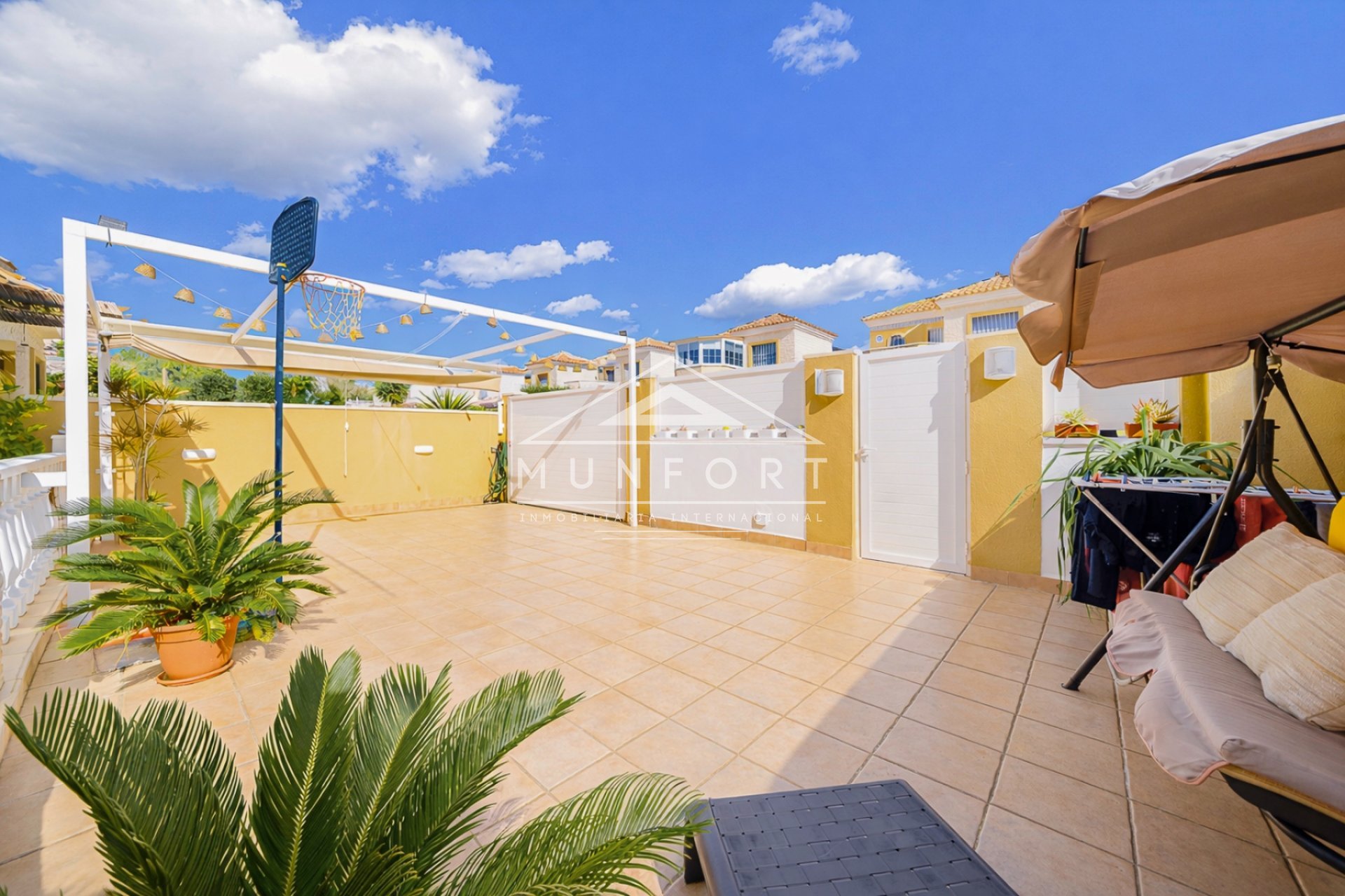 Resale - Villas -
Guardamar del Segura - El Raso - Guardamar del Segura