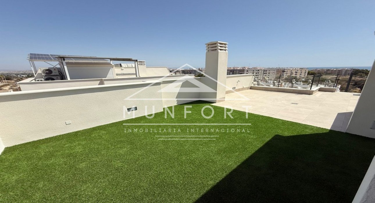 Resale - Villas -
Guardamar del Segura