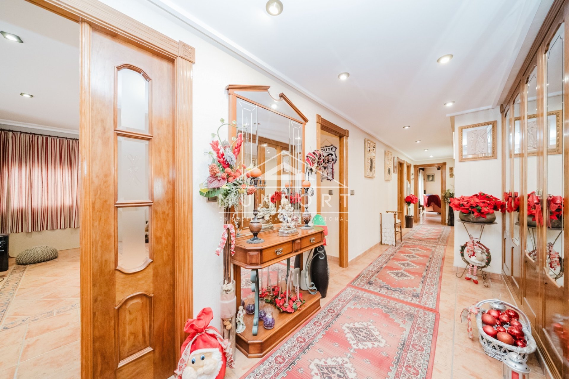 Resale - Villas -
Guardamar del Segura