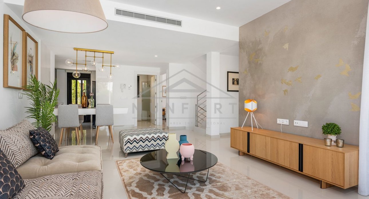 Resale - Villas -
La Manga - Playa Honda