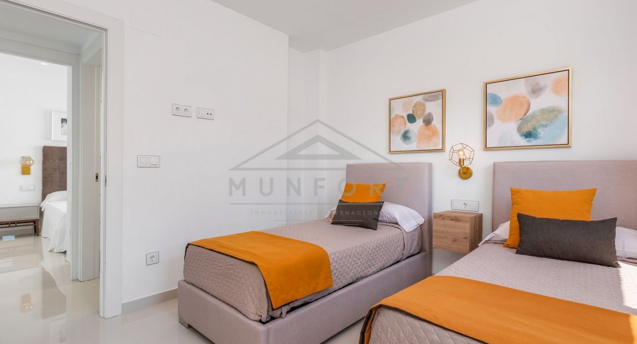 Resale - Villas -
La Manga - Playa Honda