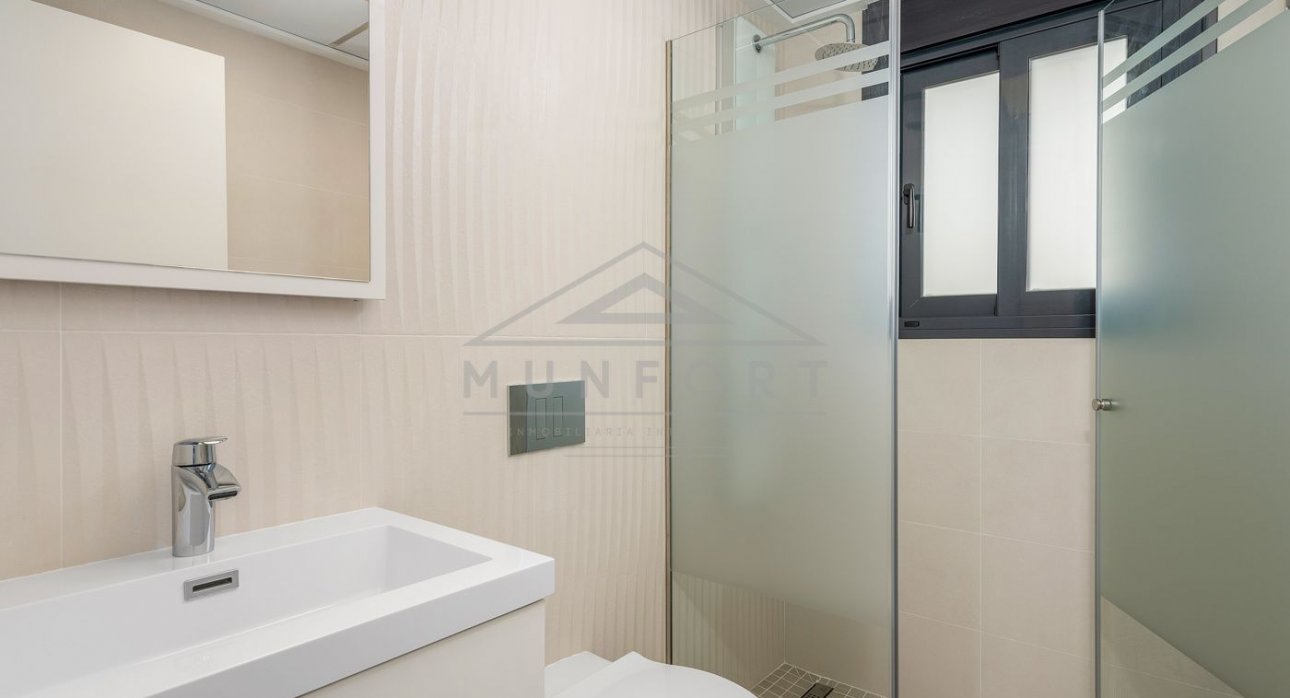 Resale - Villas -
La Manga - Playa Honda