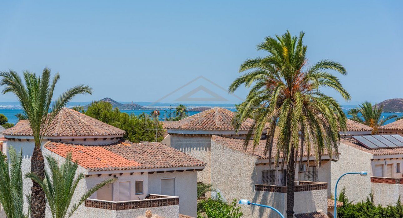 Resale - Villas -
La Manga - Playa Honda