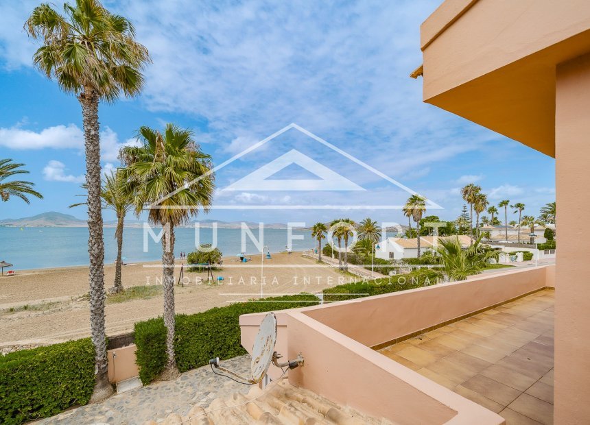 Resale - Villas -
La Manga