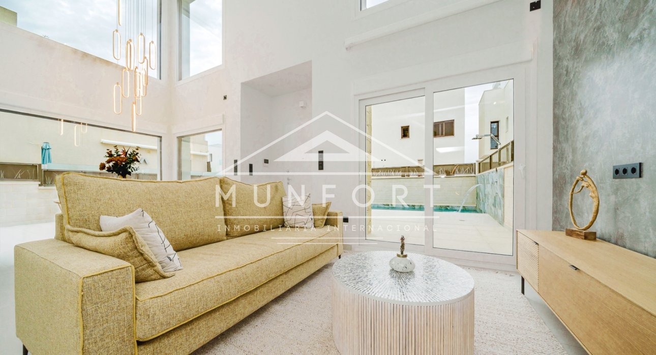 Resale - Villas -
Los Montesinos