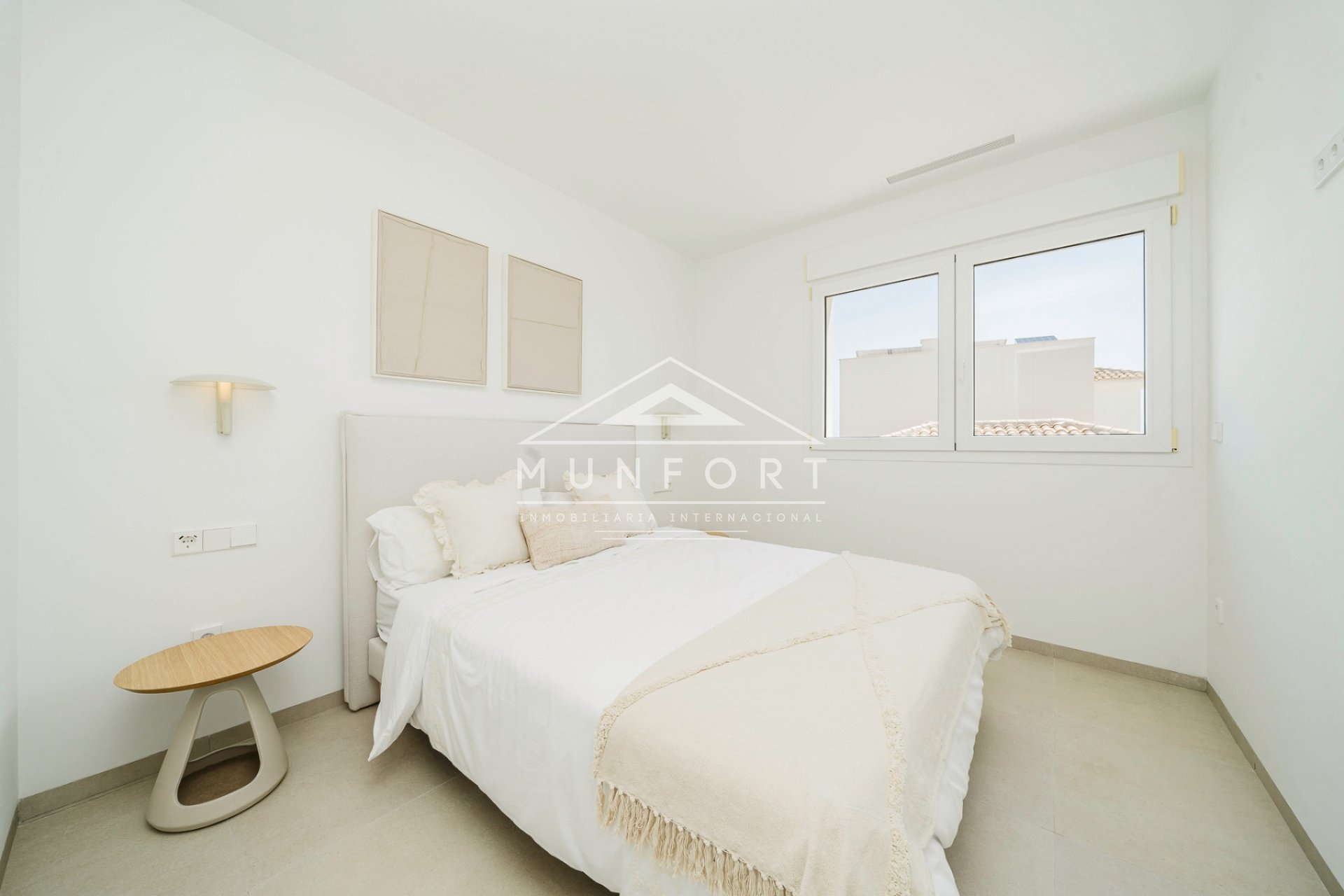 Resale - Villas -
Los Montesinos