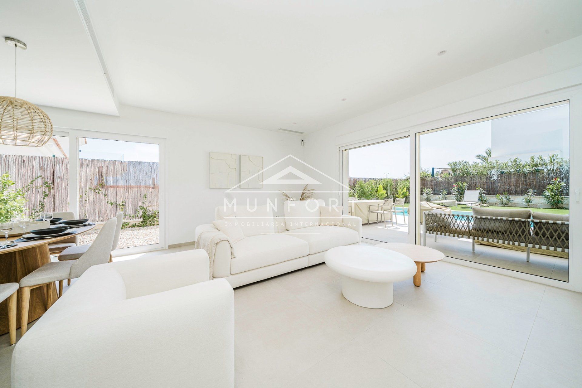 Resale - Villas -
Los Montesinos