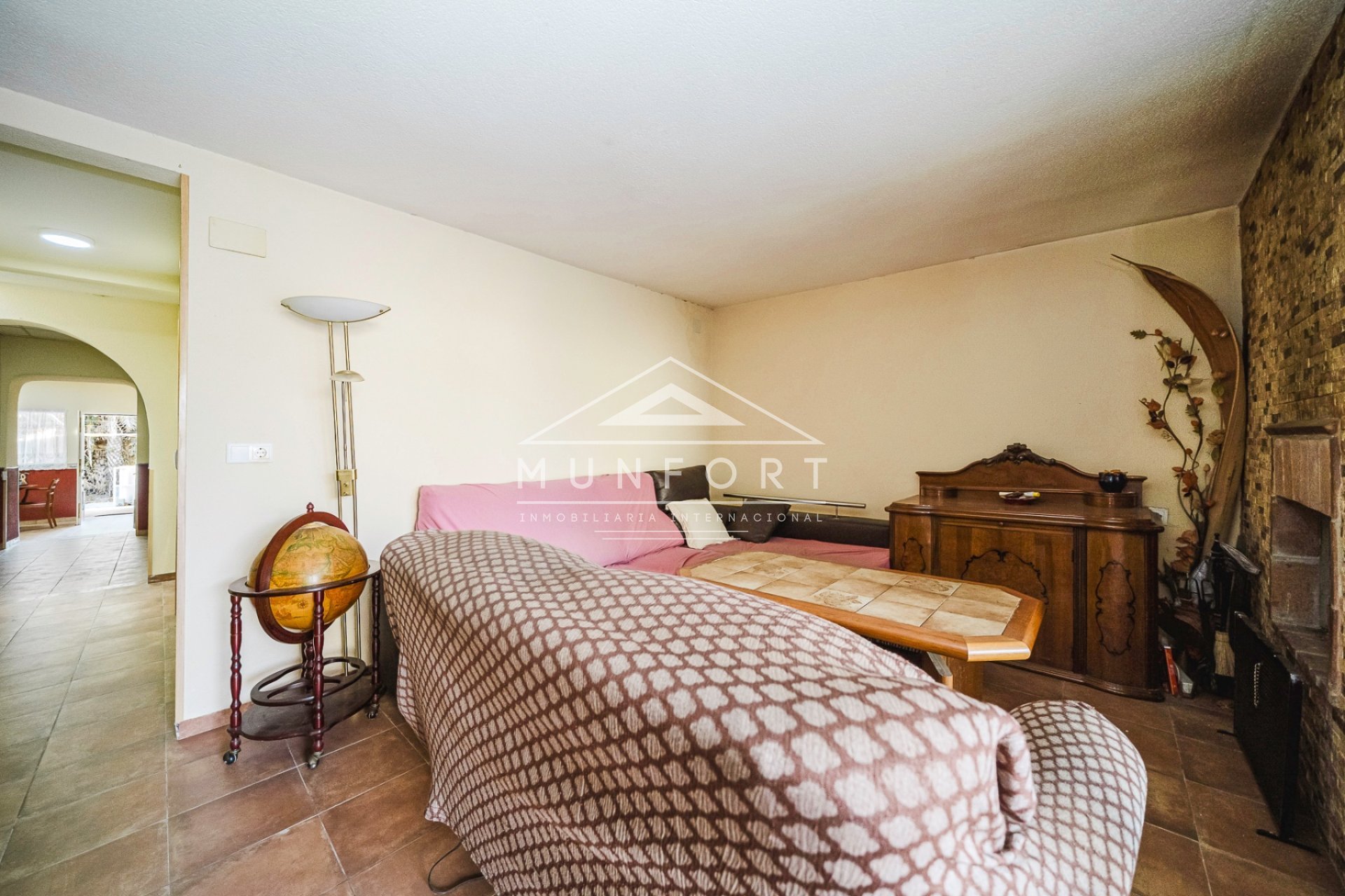 Resale - Villas -
Los Montesinos