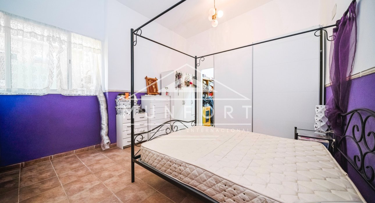 Resale - Villas -
Los Montesinos