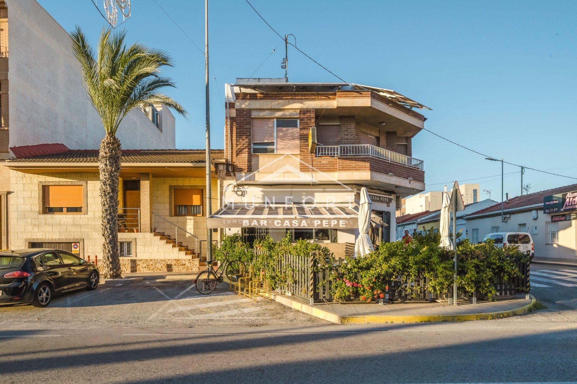 Resale - Villas -
Los Montesinos