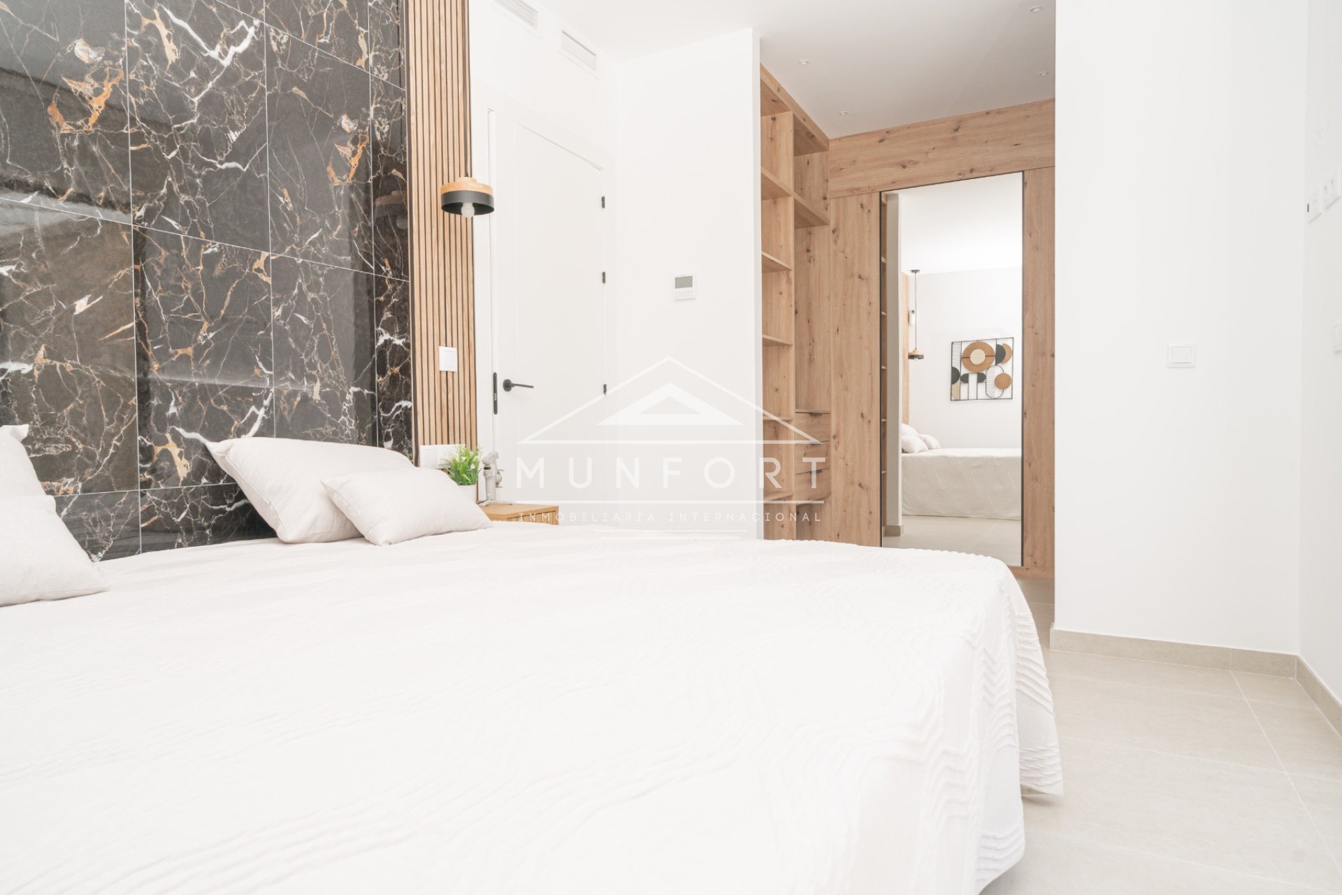 Resale - Villas -
Los Montesinos