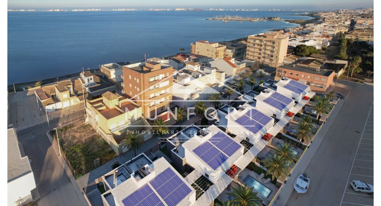 Resale - Villas -
Los Nietos