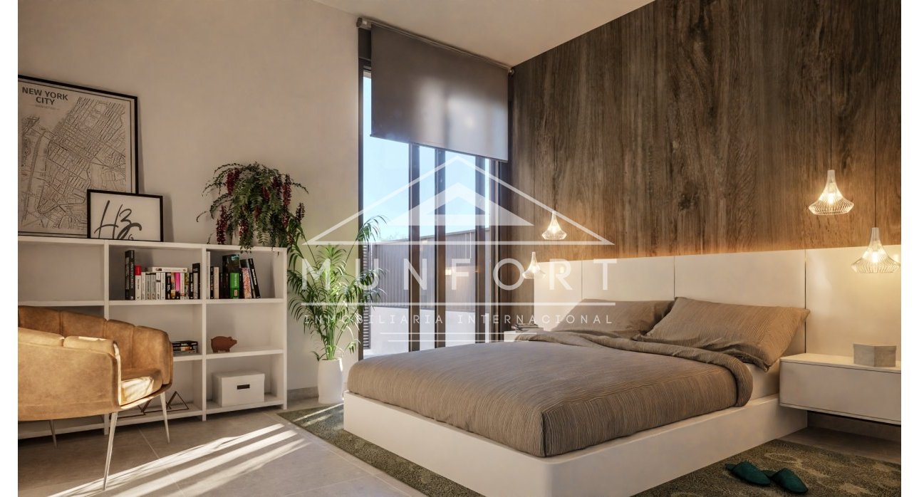 Resale - Villas -
Los Nietos