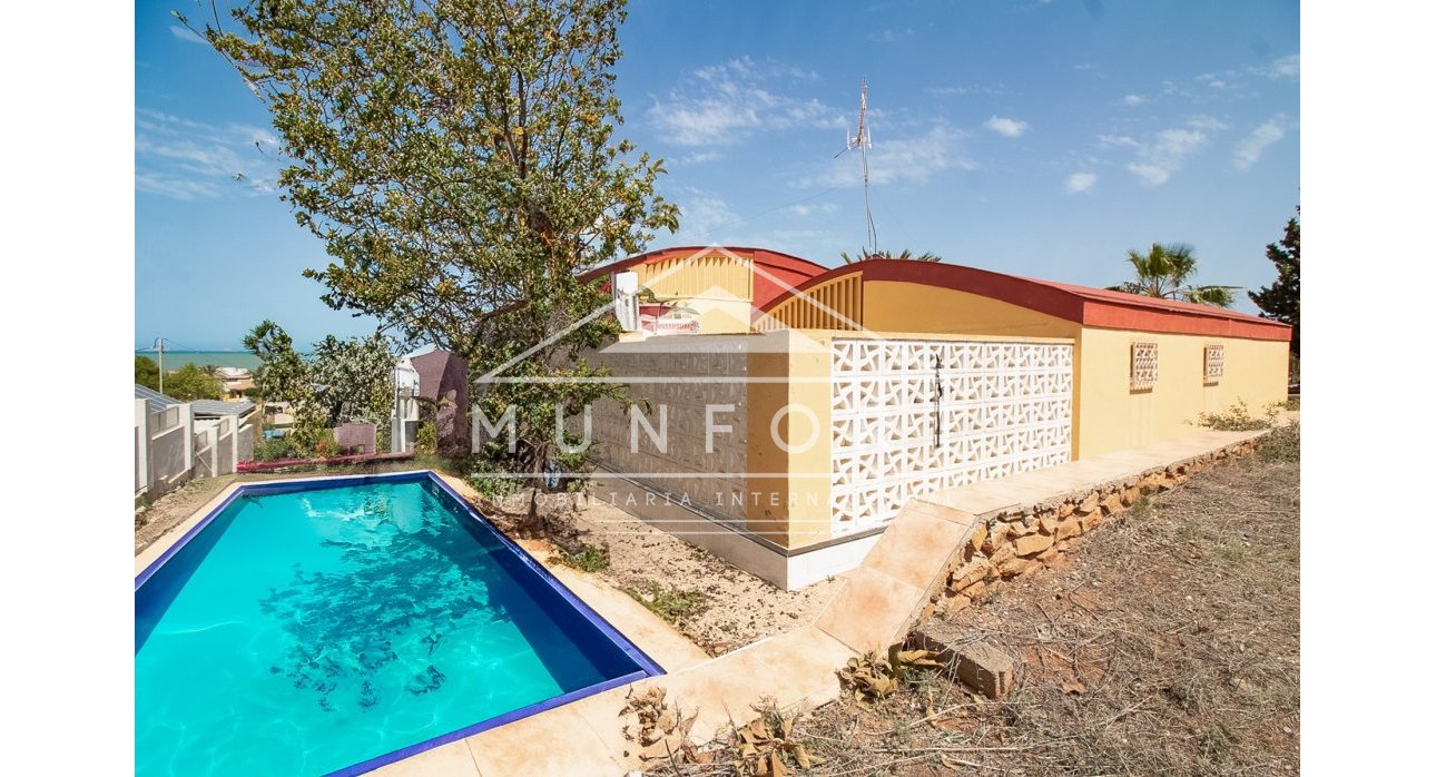 Resale - Villas -
Los Urrutias - El Carmolí