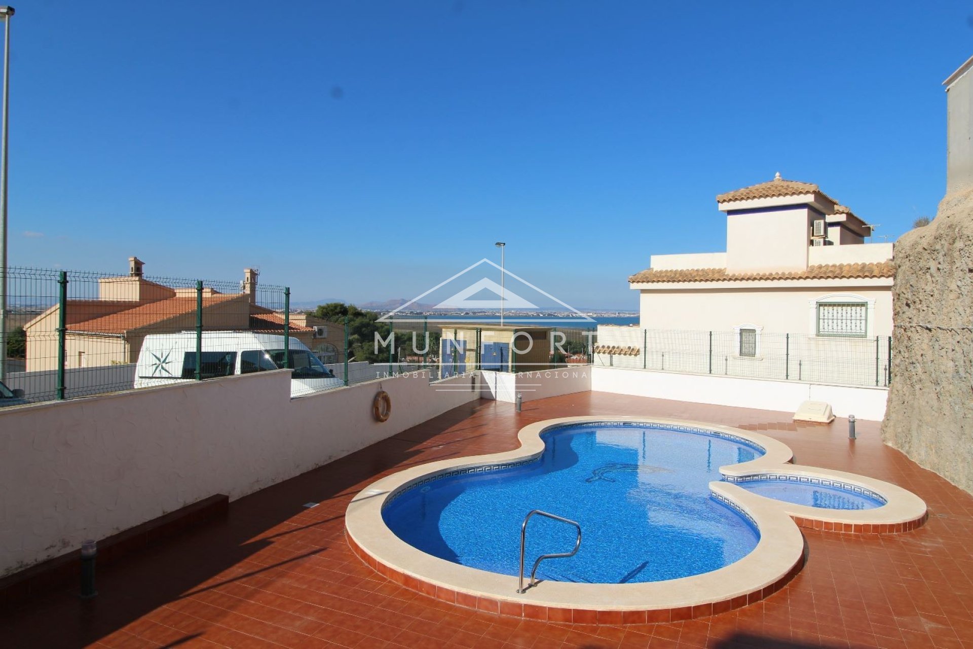 Resale - Villas -
Los Urrutias - EL CARMOLI