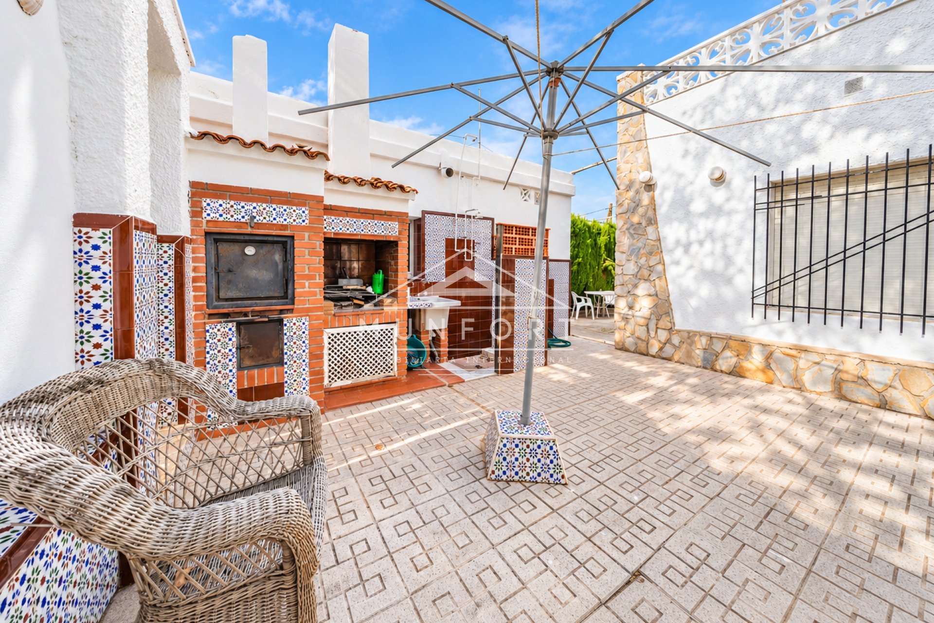 Resale - Villas -
Los Urrutias - EL CARMOLI