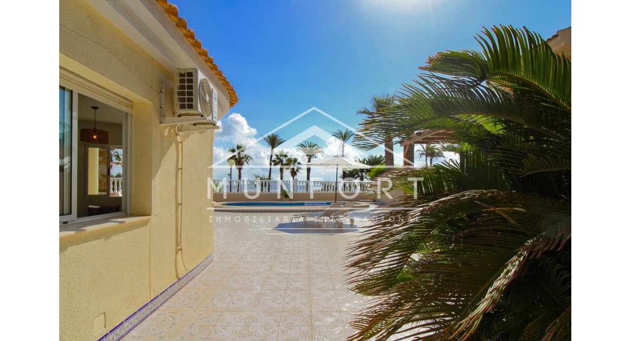 Resale - Villas -
Los Urrutias - Estrella del Mar