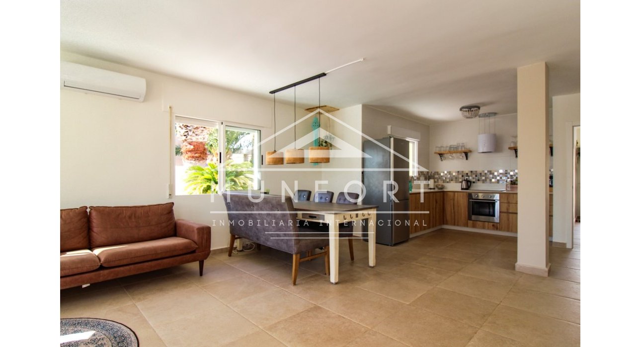 Resale - Villas -
Los Urrutias - Estrella del Mar