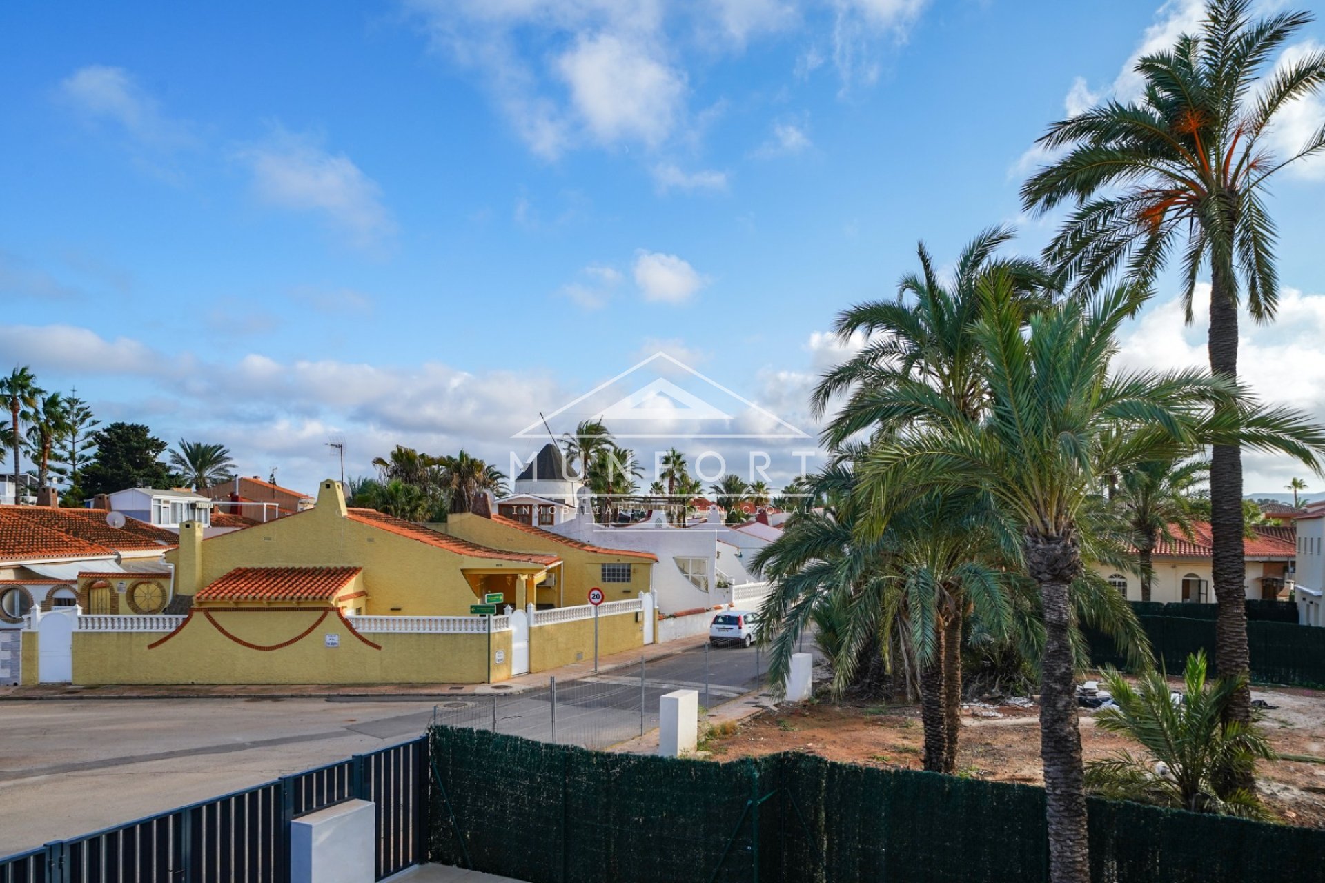 Resale - Villas -
Los Urrutias - Estrella del Mar