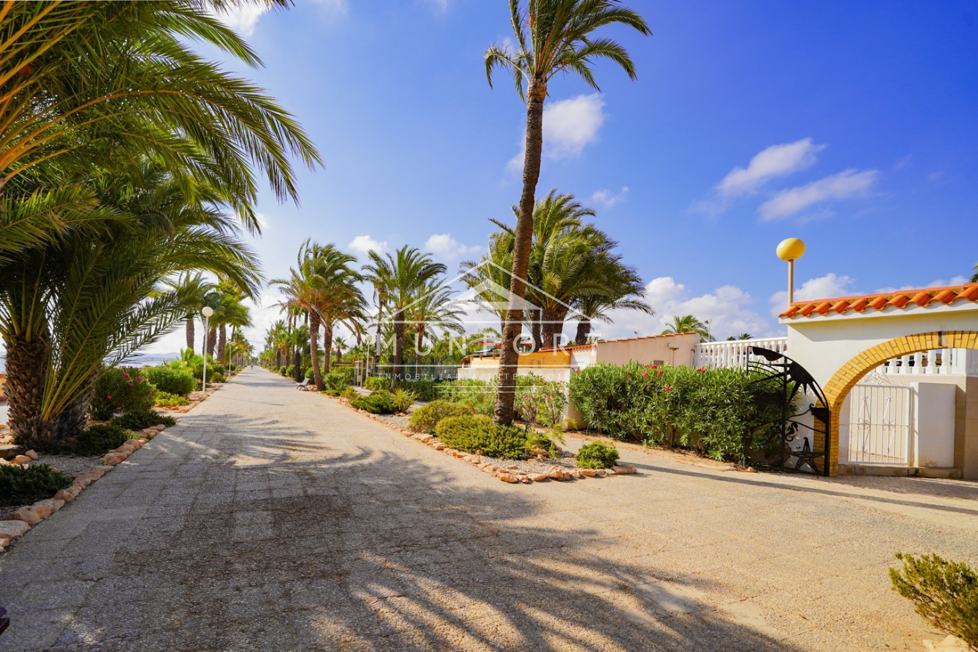 Resale - Villas -
Los Urrutias - Estrella del Mar