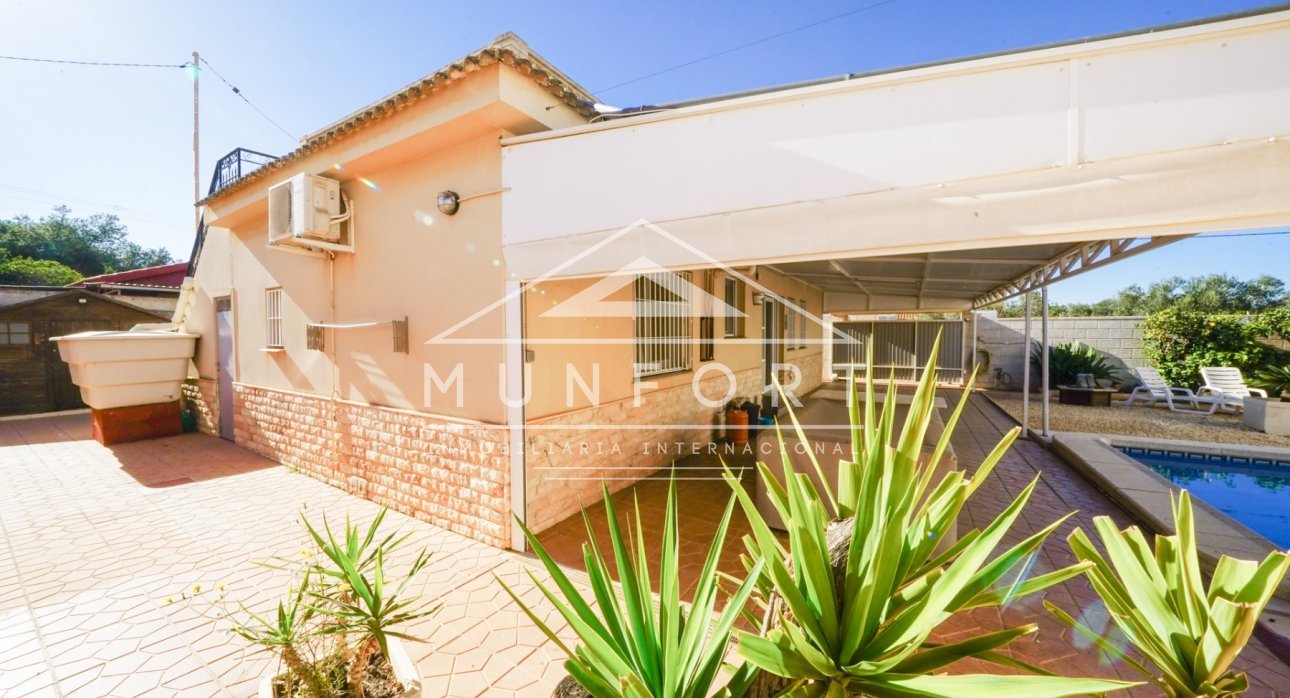 Resale - Villas -
Los Urrutias