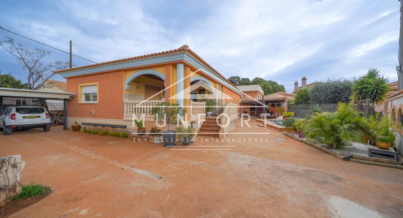 Resale - Villas -
Los Urrutias