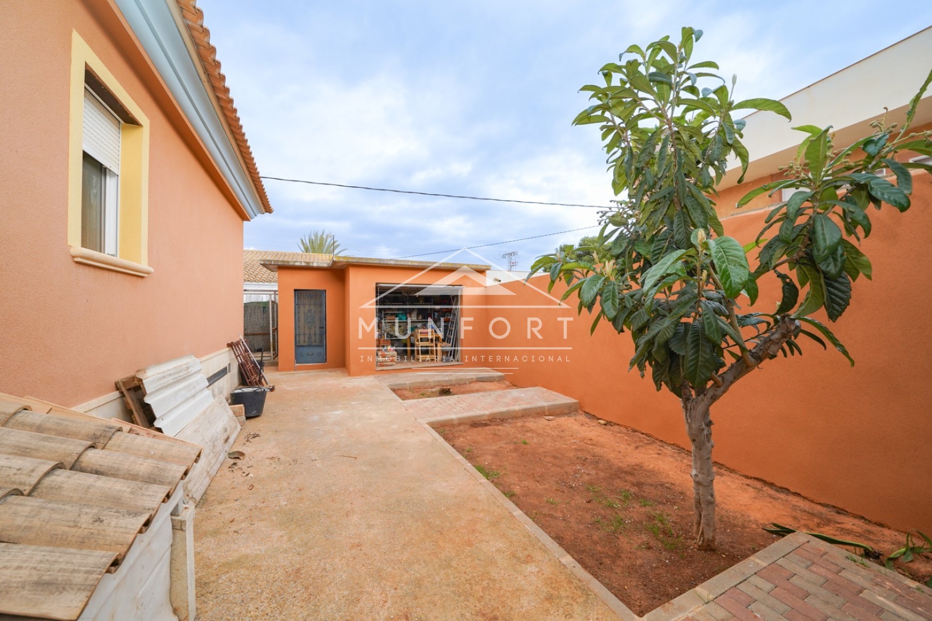 Resale - Villas -
Los Urrutias