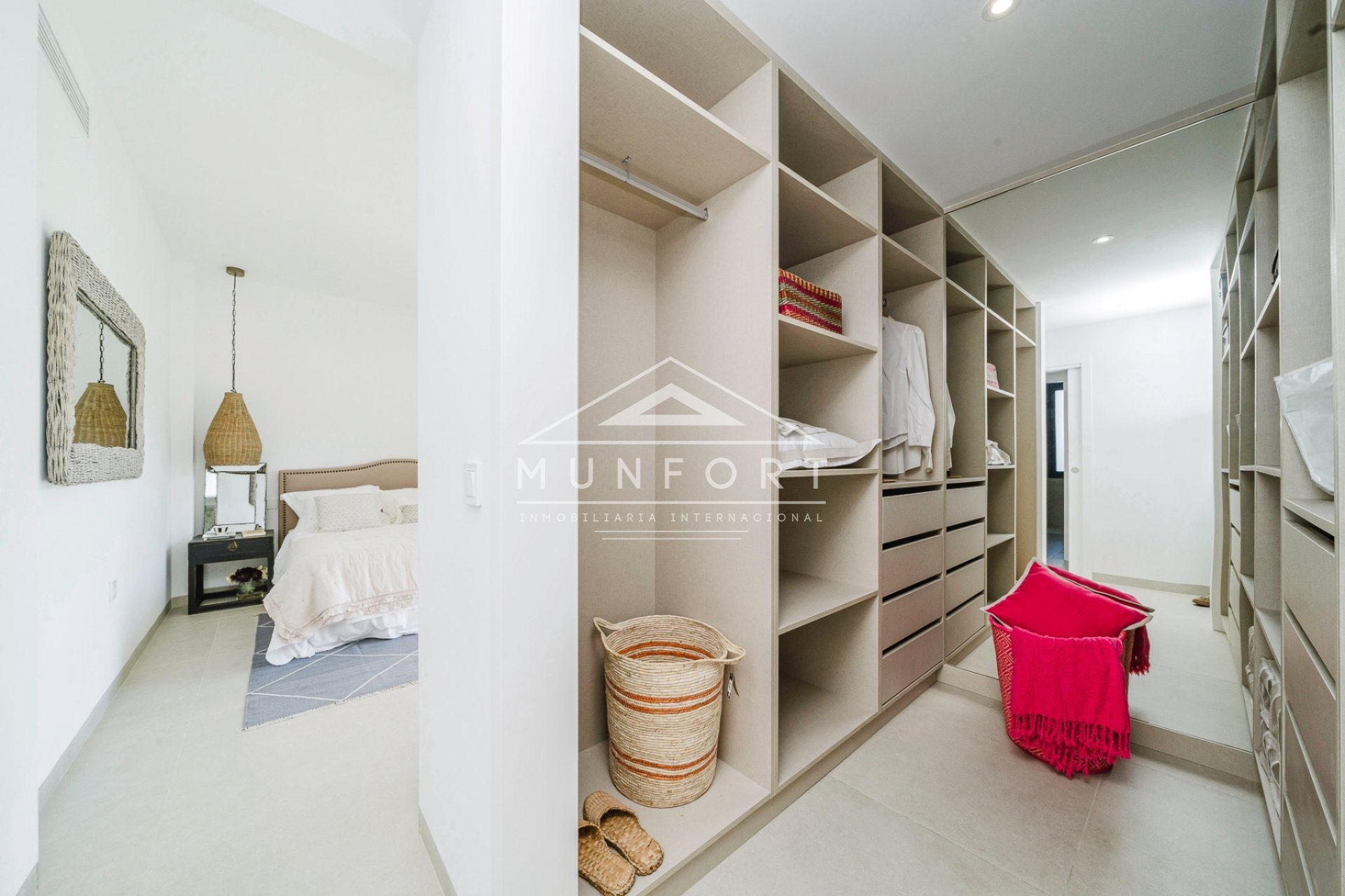 Resale - Villas -
Mar de Cristal