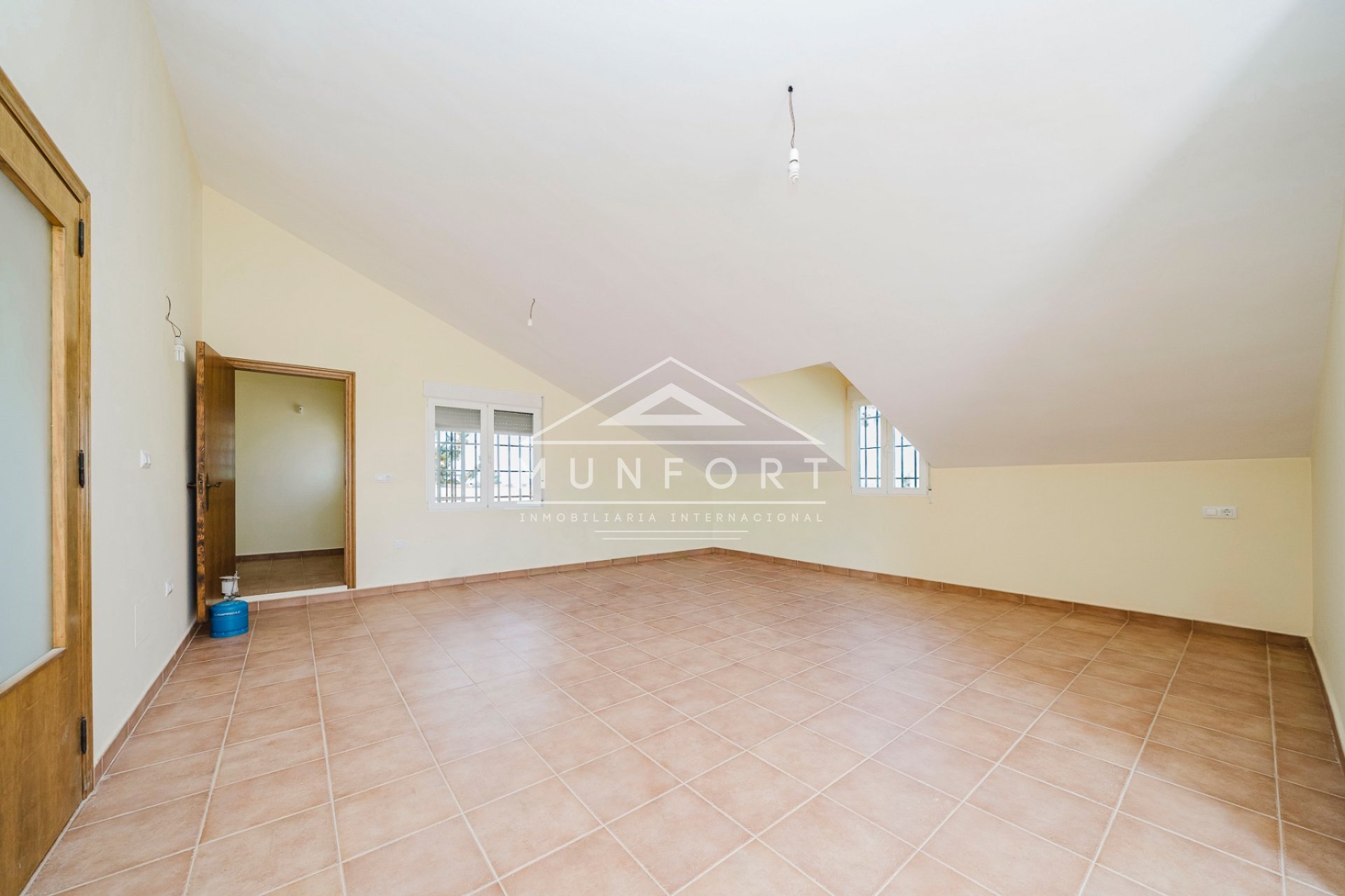 Resale - Villas -
Murcia - GEA Y TRUYOLS