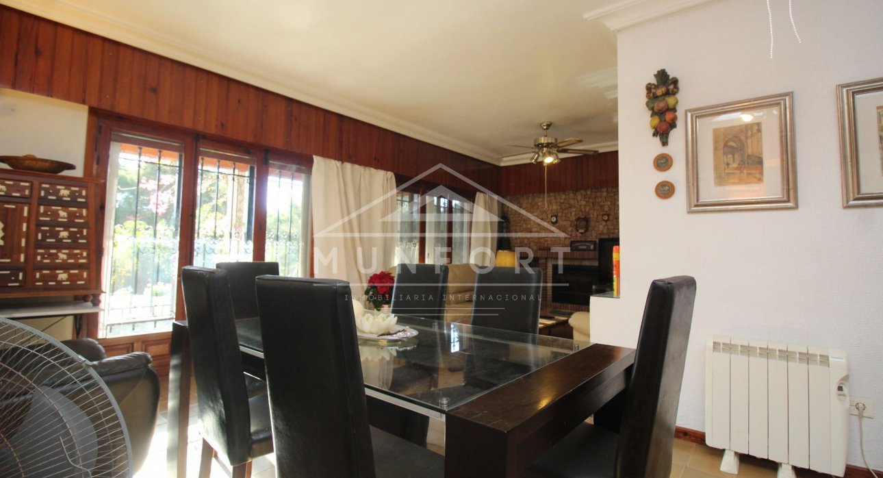 Resale - Villas -
Orihuela Costa - Dehesa de Campoamor