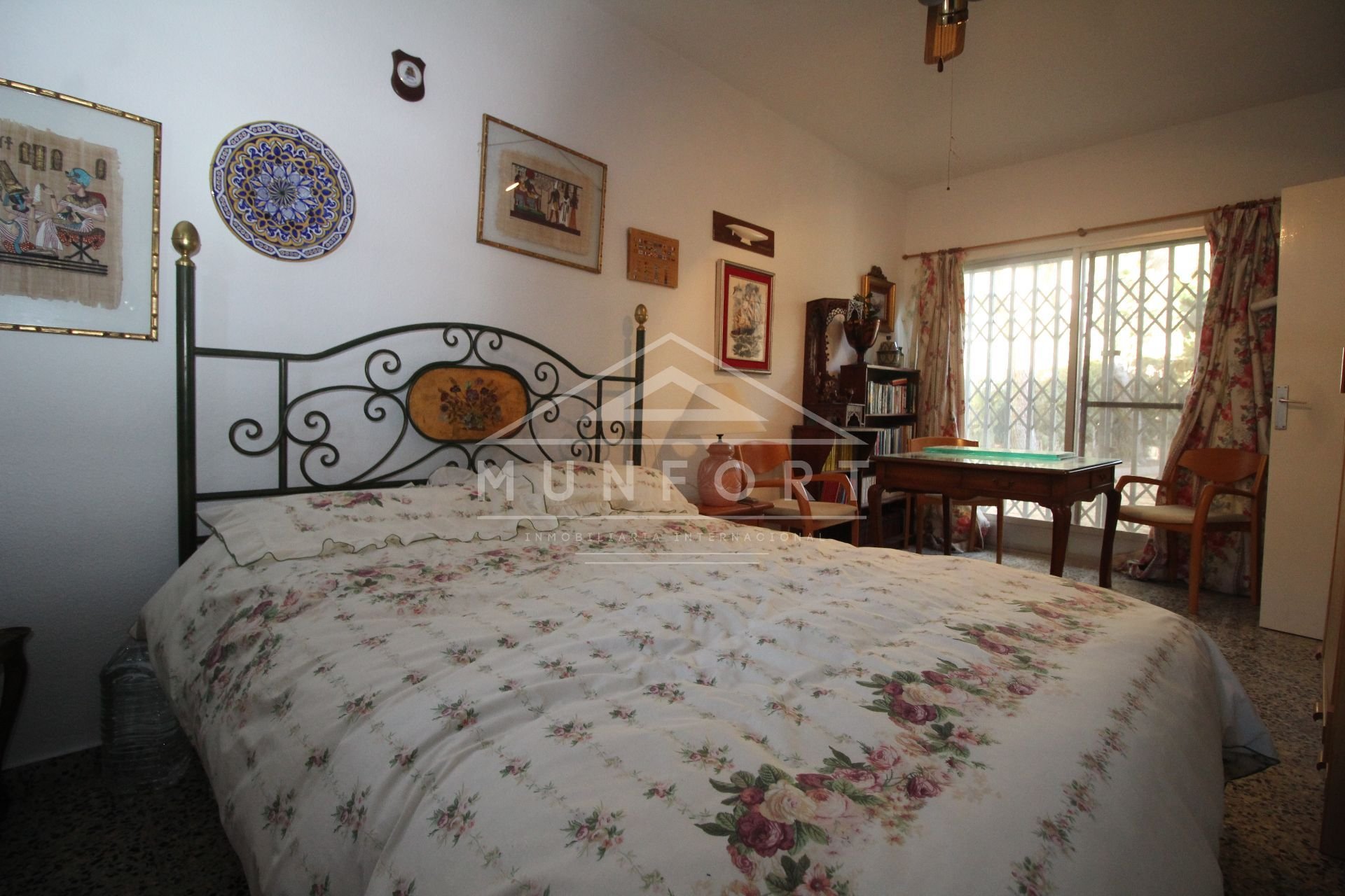 Resale - Villas -
Orihuela Costa - Dehesa de Campoamor