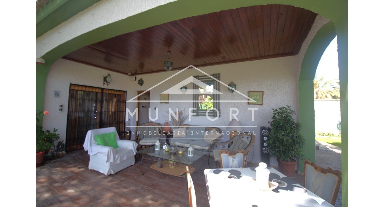 Resale - Villas -
Orihuela Costa - Dehesa de Campoamor