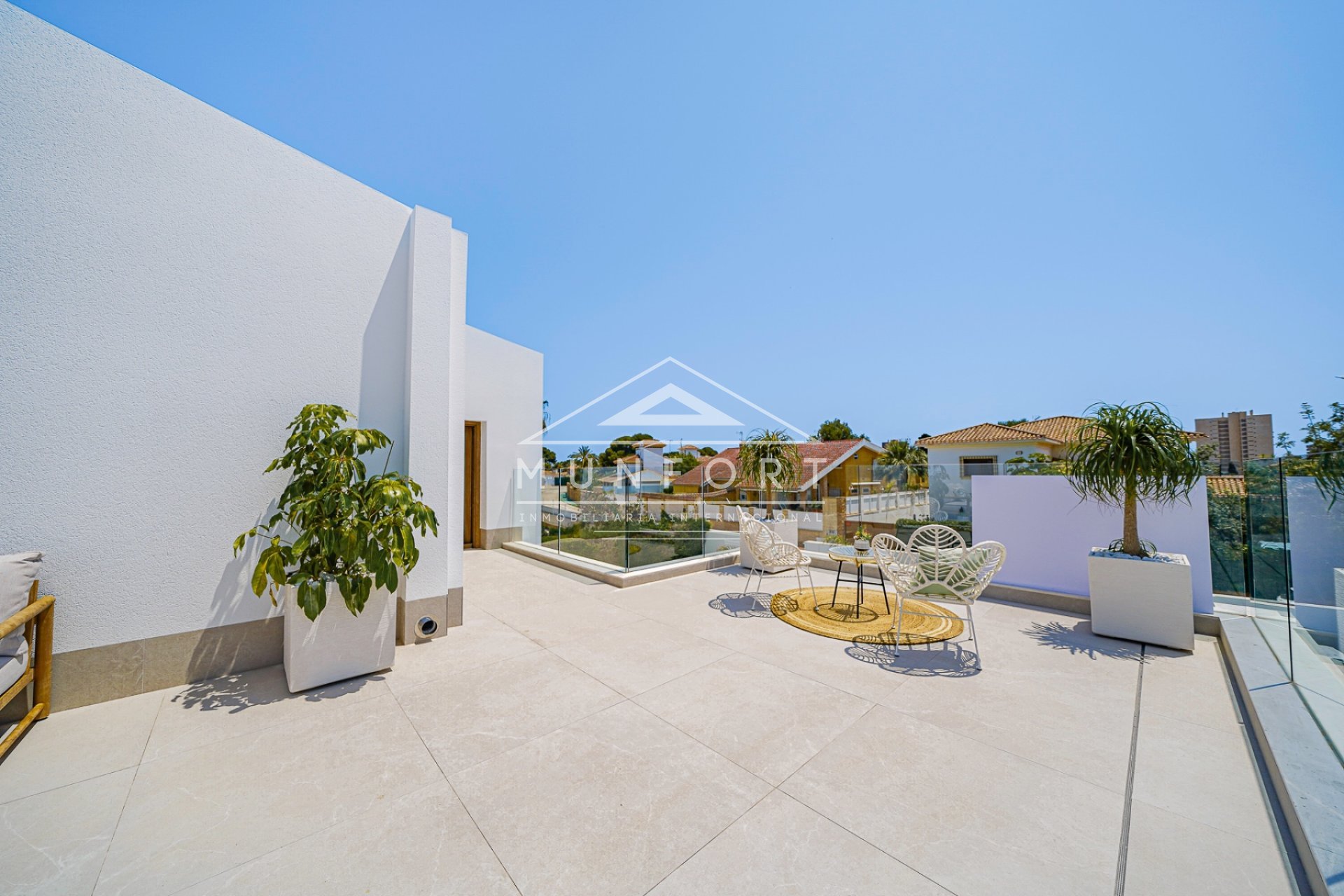Resale - Villas -
Orihuela Costa - Dehesa de Campoamor