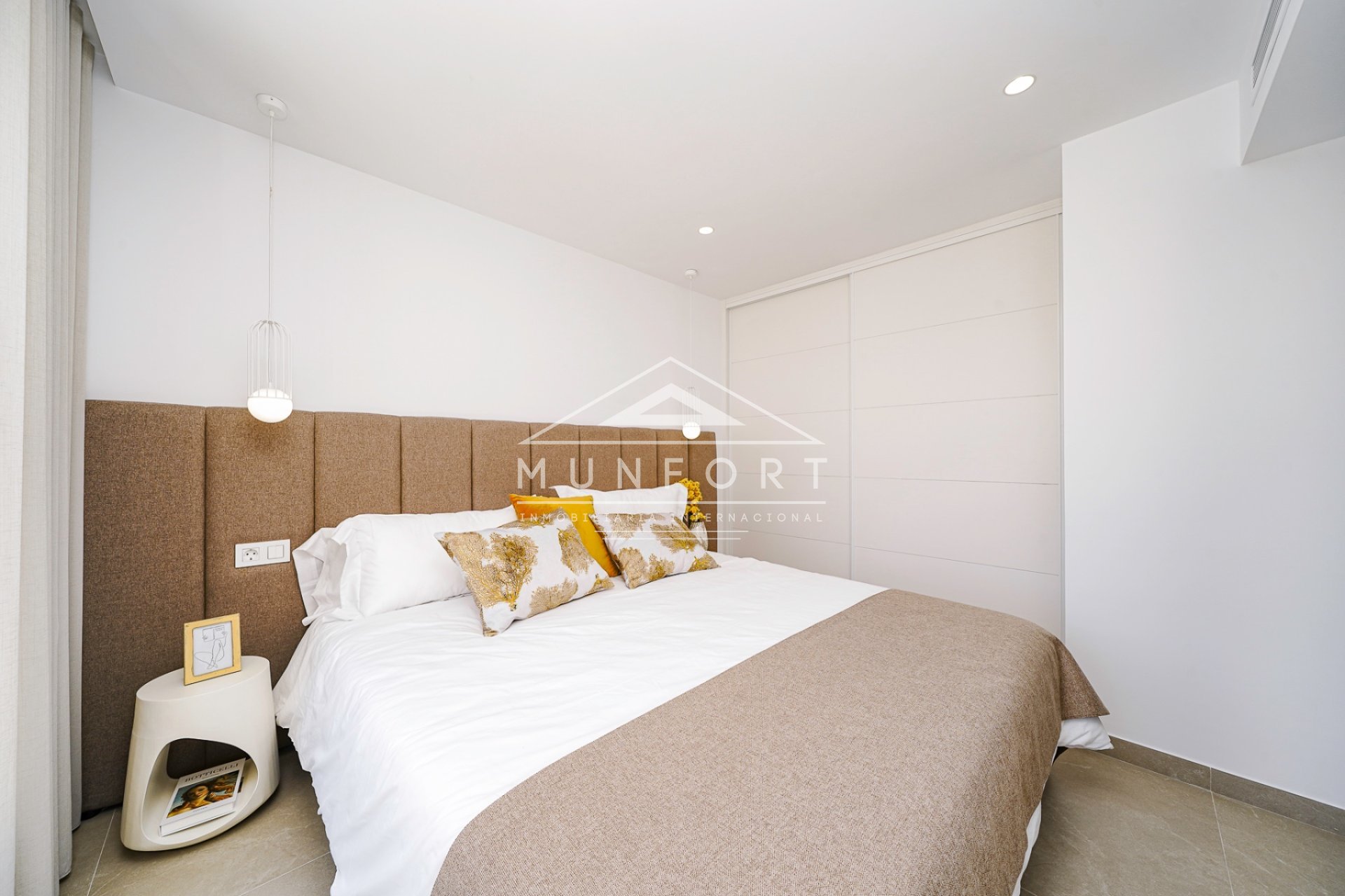 Resale - Villas -
Orihuela Costa - Dehesa de Campoamor