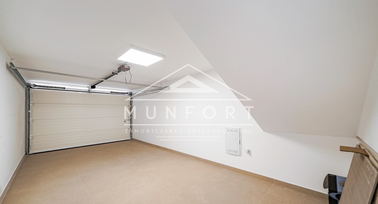 Resale - Villas -
Orihuela Costa - Dehesa de Campoamor