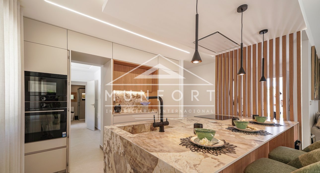 Resale - Villas -
Orihuela Costa - Dehesa de Campoamor