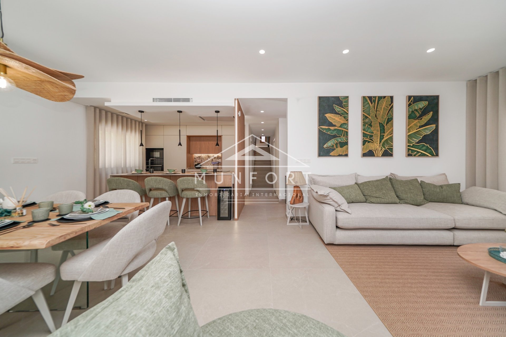 Resale - Villas -
Orihuela Costa - Dehesa de Campoamor