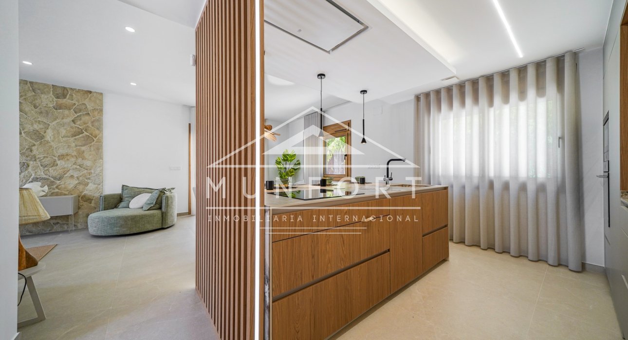 Resale - Villas -
Orihuela Costa - Dehesa de Campoamor