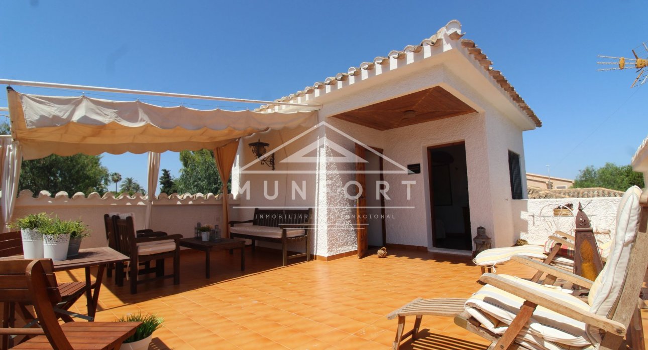 Resale - Villas -
Orihuela Costa - Dehesa de Campoamor