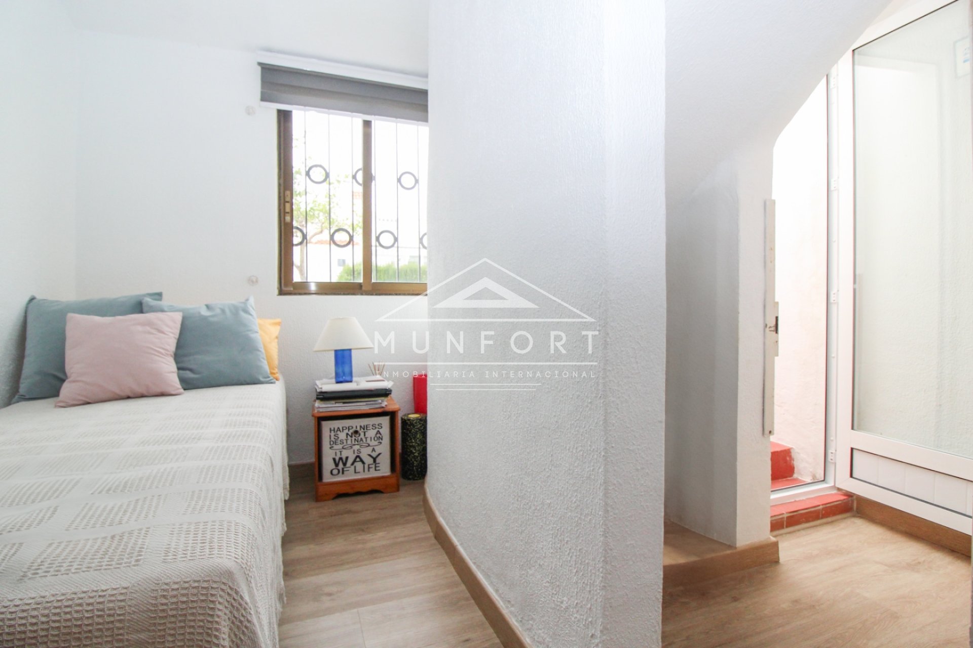 Resale - Villas -
Orihuela Costa - La Florida