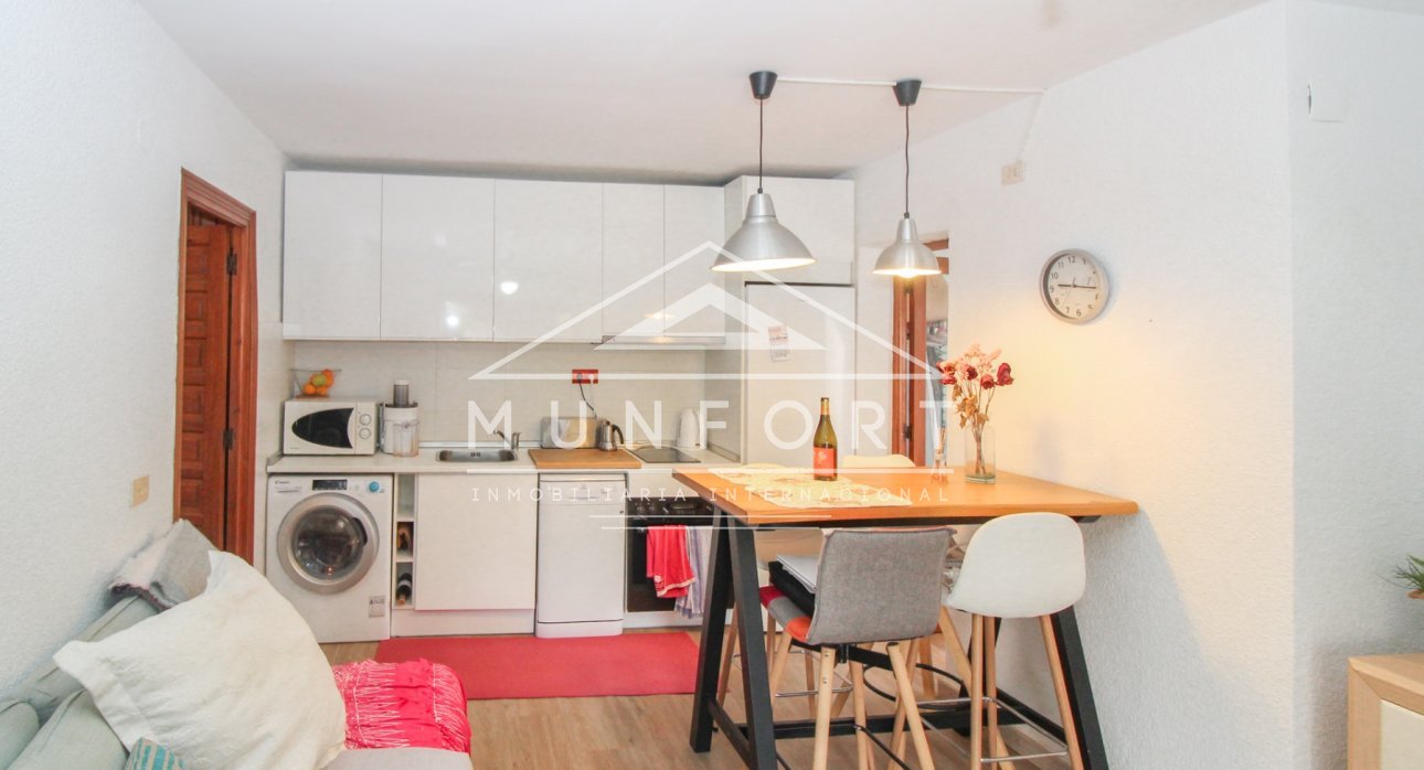 Resale - Villas -
Orihuela Costa - La Florida