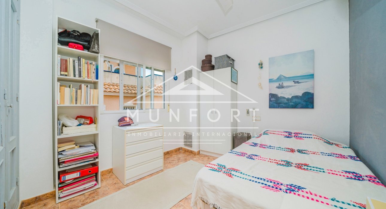 Resale - Villas -
Orihuela Costa - La Regia